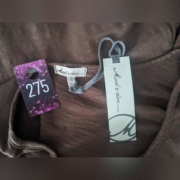 ✨3 for $12✨ (add to bundle for discount) Mod-O-Doc Long Sleeve Brown Tunic - Picture 4 of 9